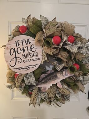 If I've Gone Missing I've Gone Fishing Wreath - Green and Red